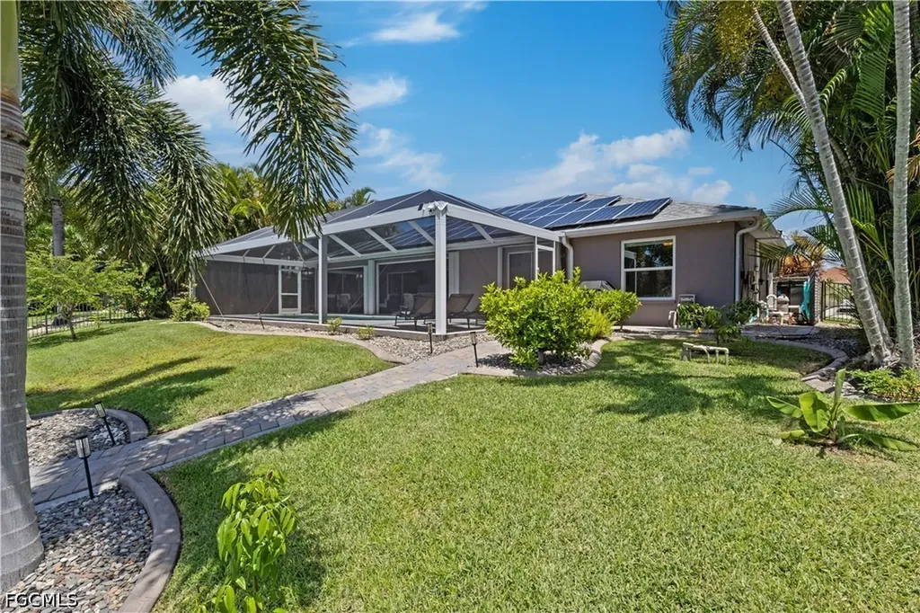 2546 SW 30th Street Cape Coral FL 33914