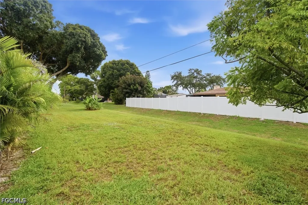 18155 Wood Drive Fort Myers FL 33967