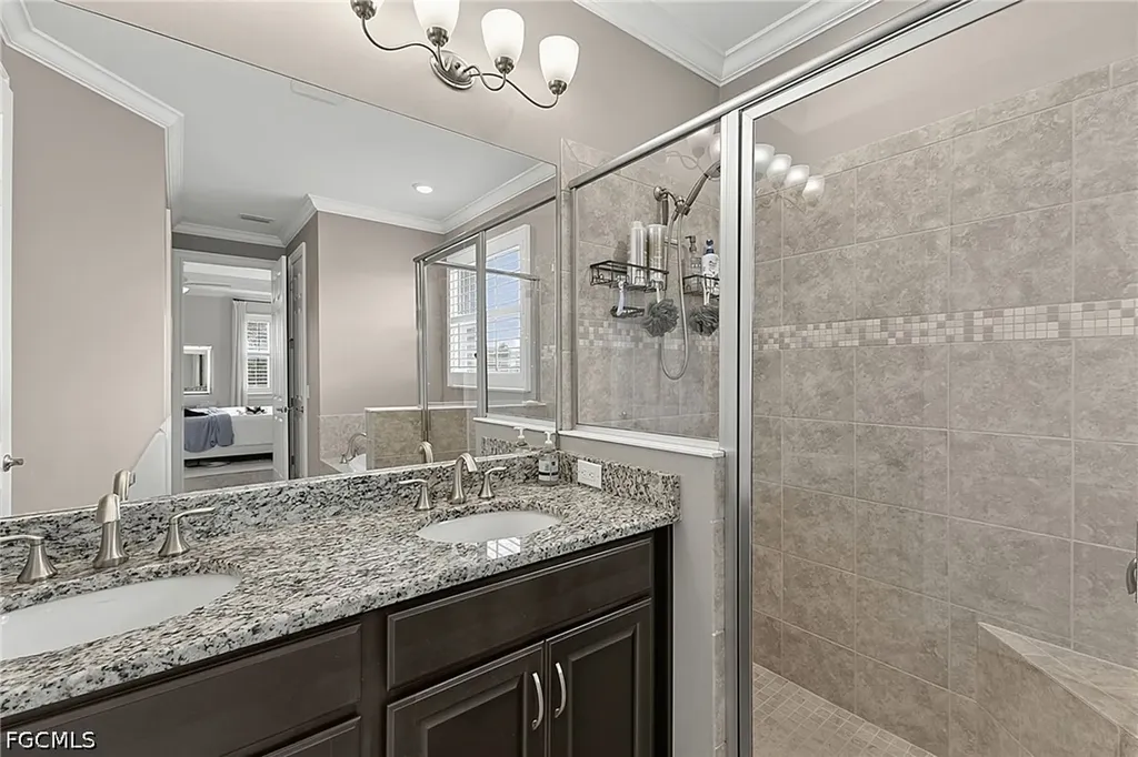 3391 Acapulco Circle Cape Coral FL 33909