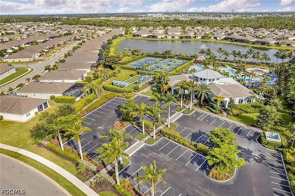 3391 Acapulco Circle Cape Coral FL 33909
