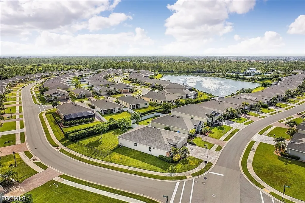 3391 Acapulco Circle Cape Coral FL 33909