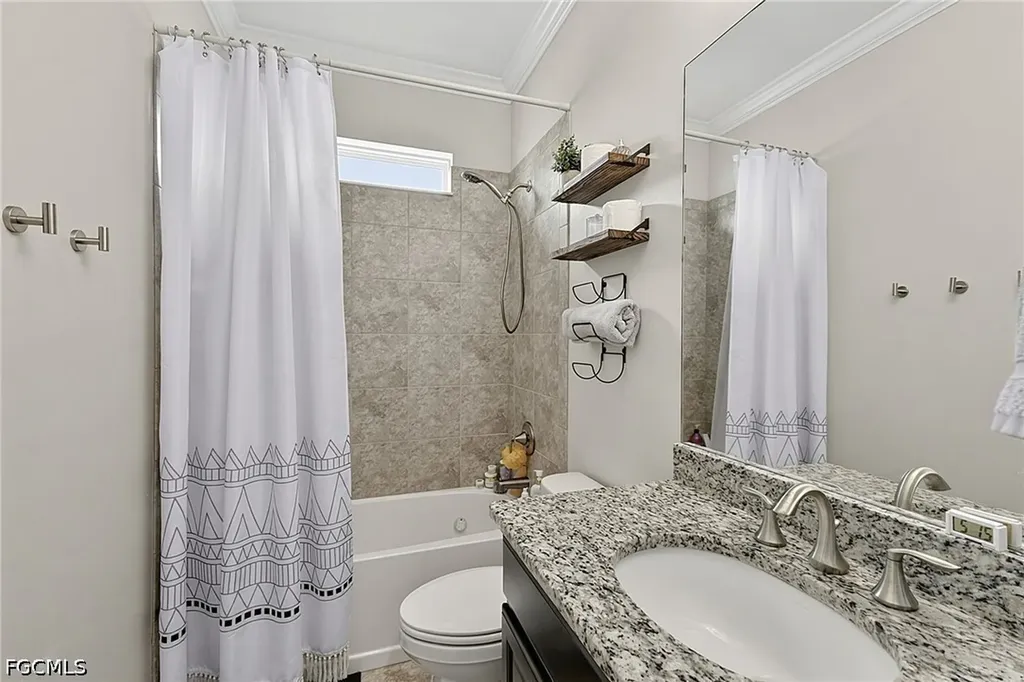 3391 Acapulco Circle Cape Coral FL 33909