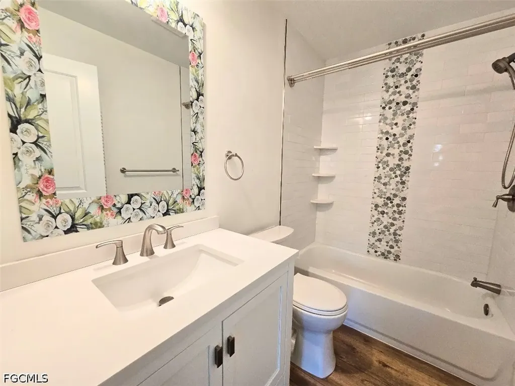 17504 Island Inlet Court Fort Myers FL 33908