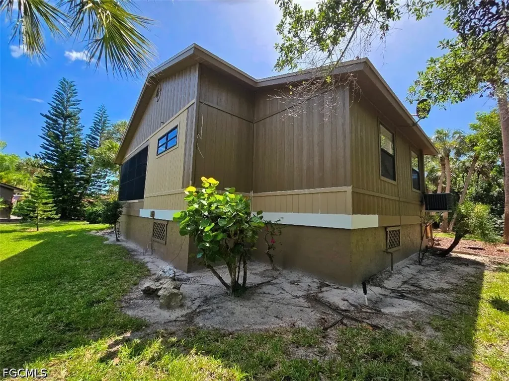 17504 Island Inlet Court Fort Myers FL 33908