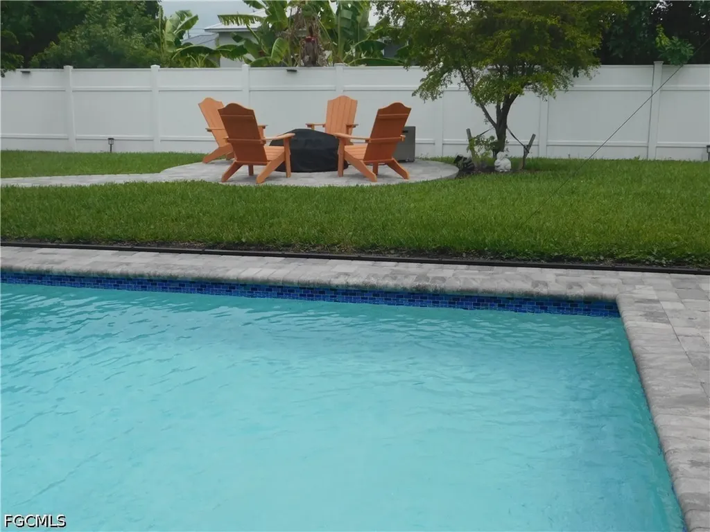 2019 SW 28th Lane Cape Coral FL 33914
