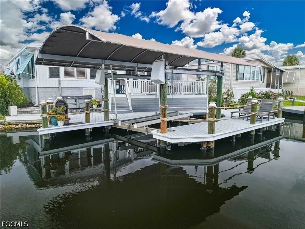 17591 Bryan Court Fort Myers Beach FL 33931