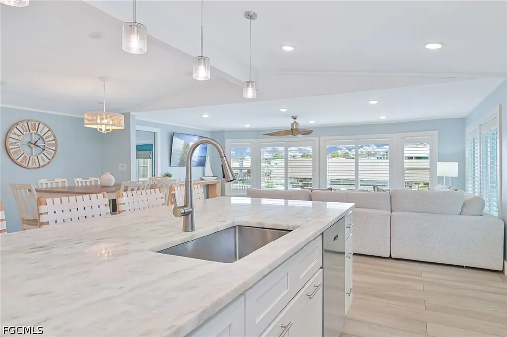 17591 Bryan Court Fort Myers Beach FL 33931