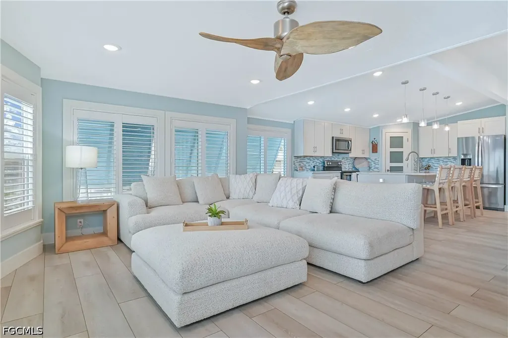 17591 Bryan Court Fort Myers Beach FL 33931