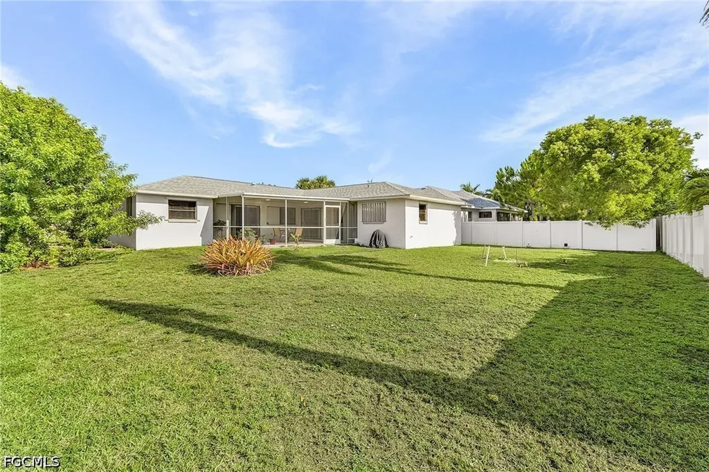 4321 SW 19th Avenue Cape Coral FL 33914