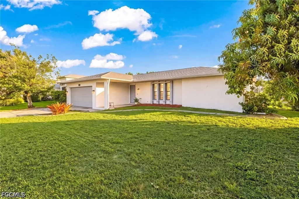 4321 SW 19th Avenue Cape Coral FL 33914