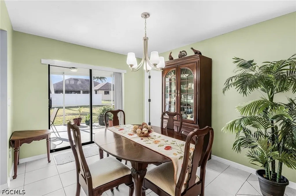 4321 SW 19th Avenue Cape Coral FL 33914