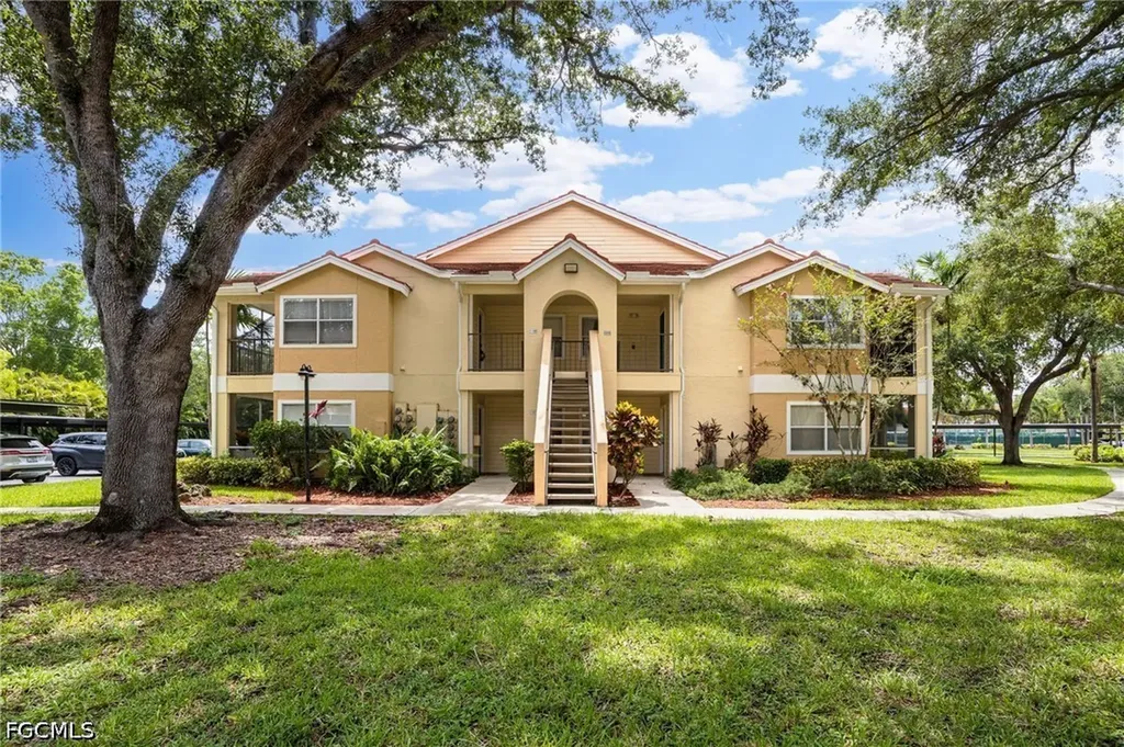 12591 Equestrian Circle Fort Myers FL 33907