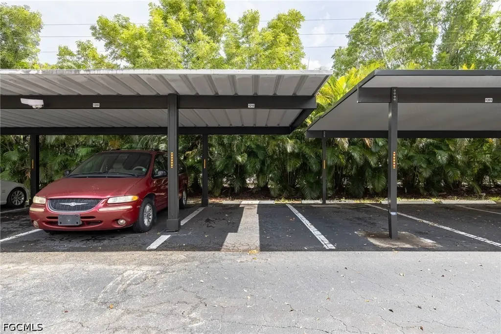 12591 Equestrian Circle Fort Myers FL 33907