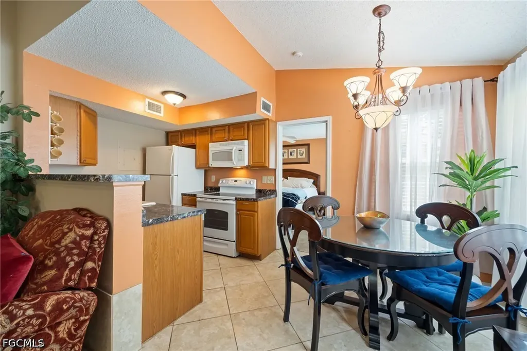 12591 Equestrian Circle Fort Myers FL 33907