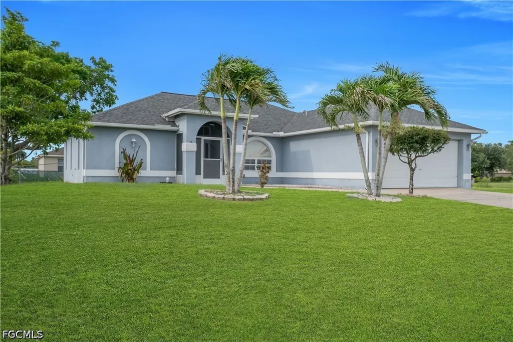 2321 Kismet Parkway E Cape Coral FL 33909