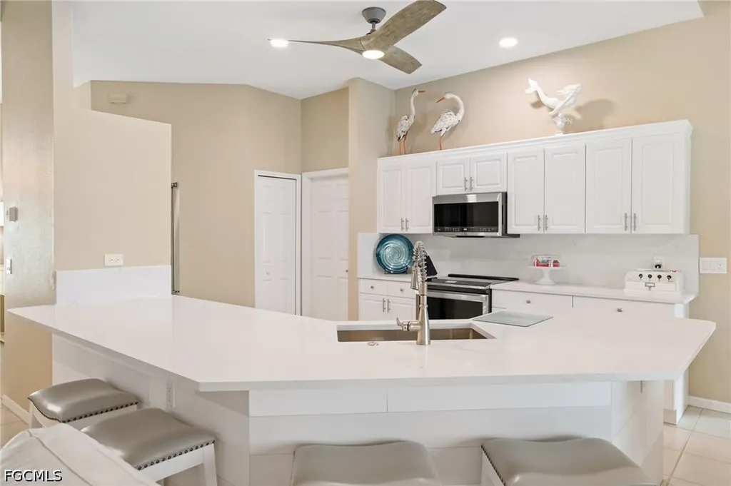 2535 SW 28th Avenue Cape Coral FL 33914