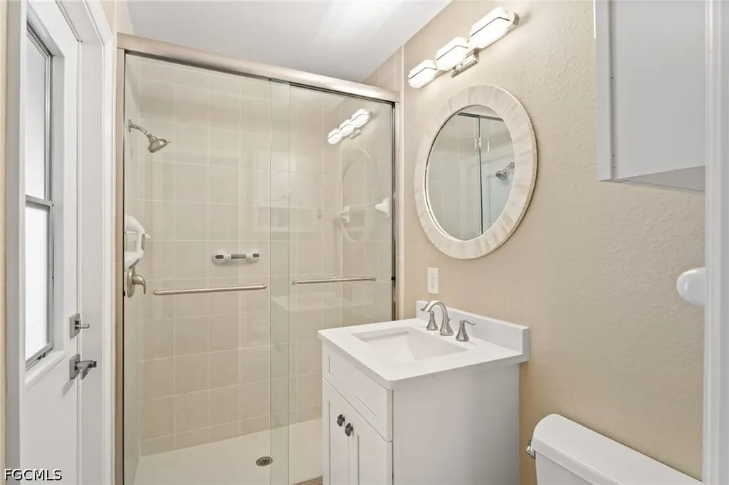 2535 SW 28th Avenue Cape Coral FL 33914