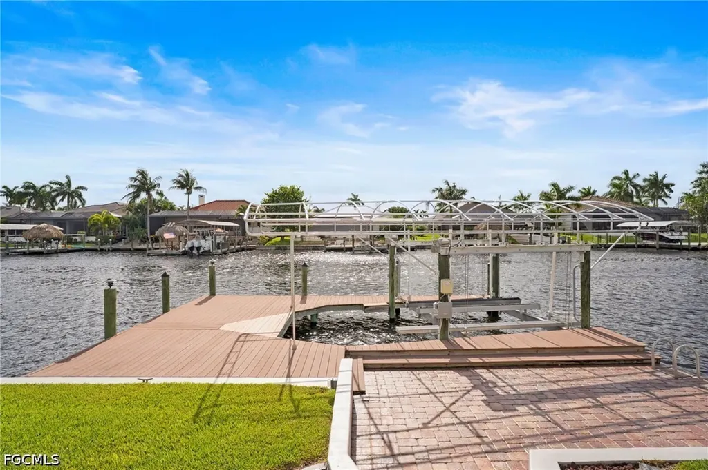 2535 SW 28th Avenue Cape Coral FL 33914