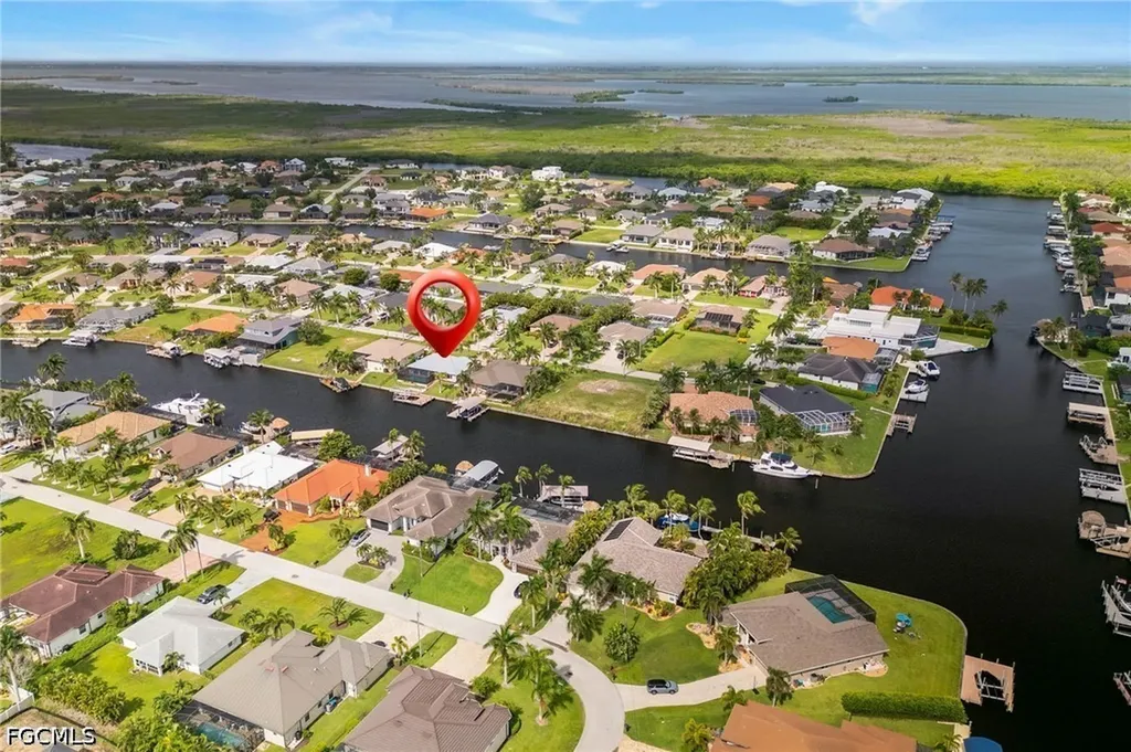 2535 SW 28th Avenue Cape Coral FL 33914