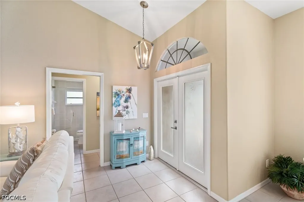 2535 SW 28th Avenue Cape Coral FL 33914