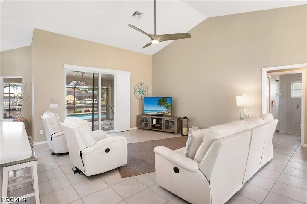 2535 SW 28th Avenue Cape Coral FL 33914