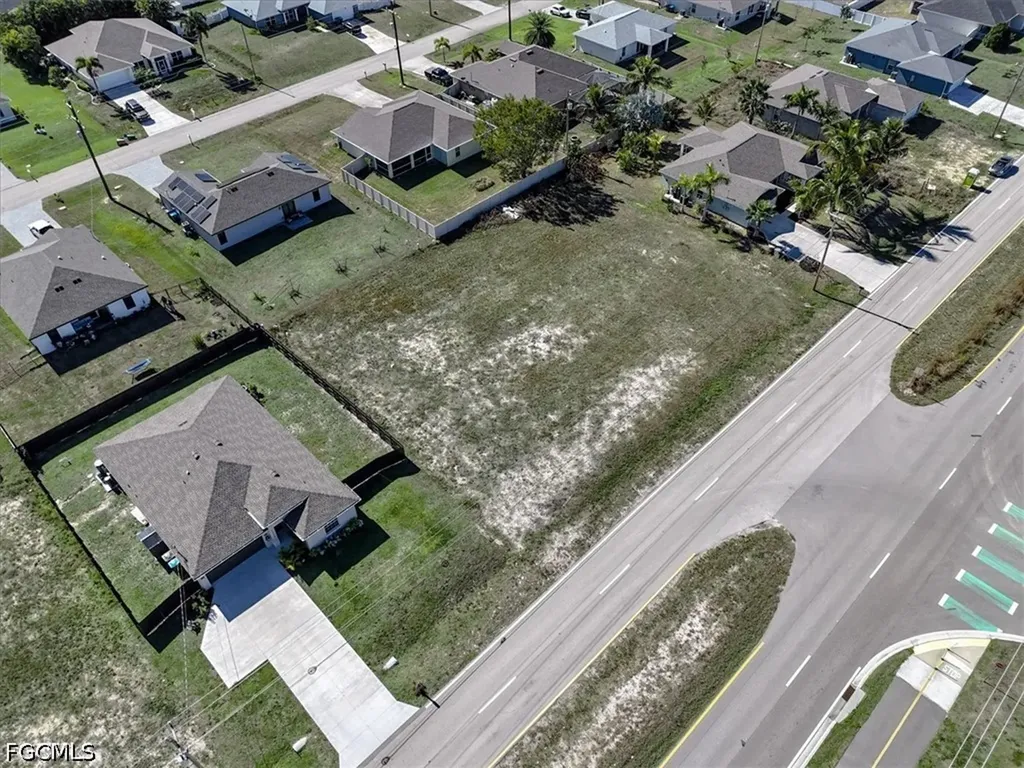 2002 Kismet Parkway W Cape Coral FL 33993