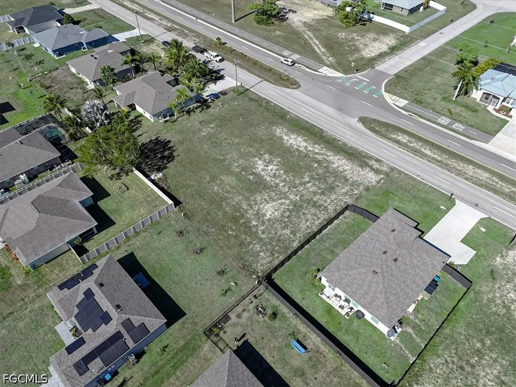 2002 Kismet Parkway W Cape Coral FL 33993