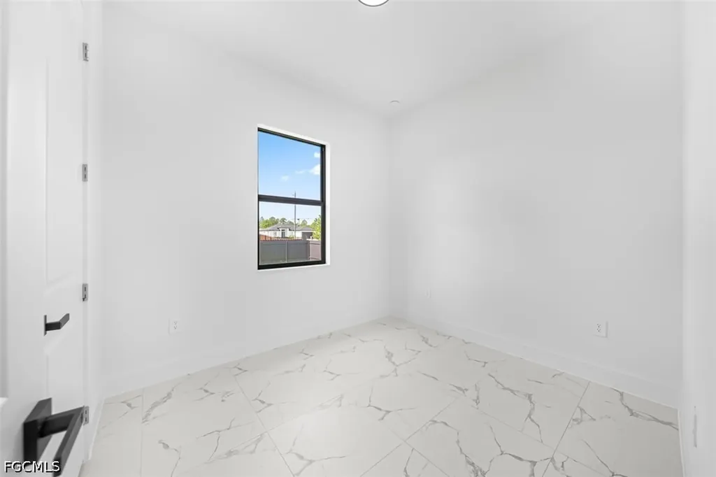2604 27th Street W Lehigh Acres FL 33971