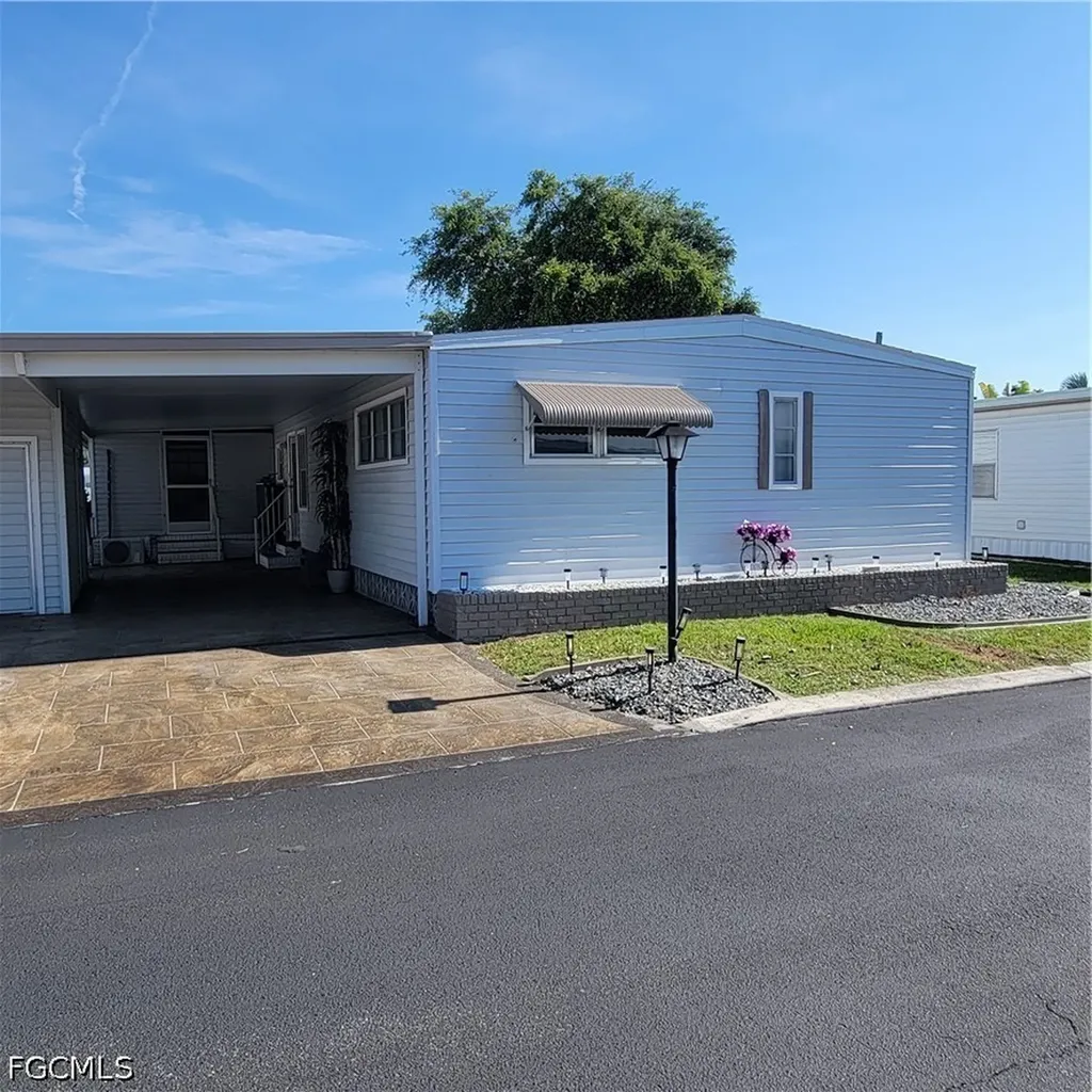 275 Boros Drive North Fort Myers FL 33903