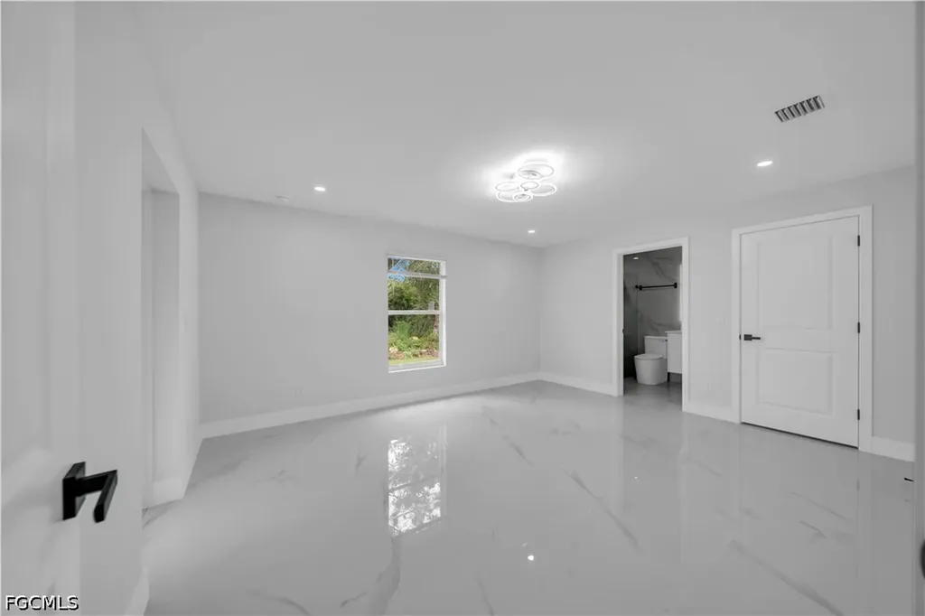 174 Blakely Avenue S Lehigh Acres FL 33974