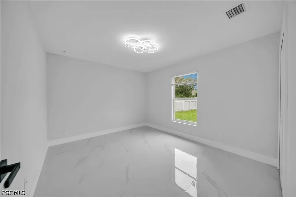 174 Blakely Avenue S Lehigh Acres FL 33974