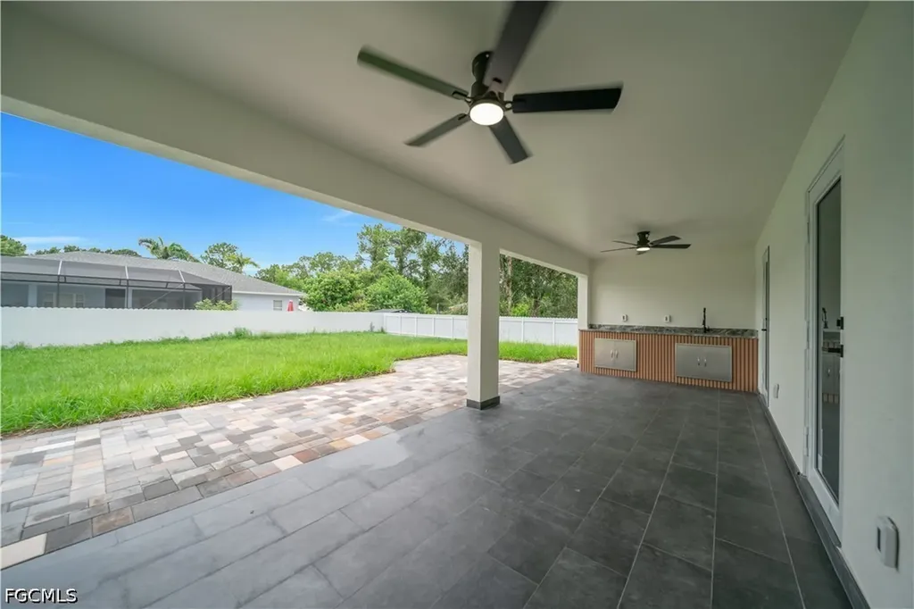 174 Blakely Avenue S Lehigh Acres FL 33974