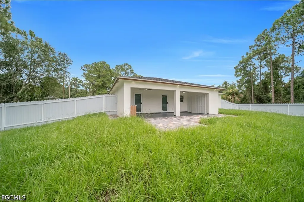 174 Blakely Avenue S Lehigh Acres FL 33974