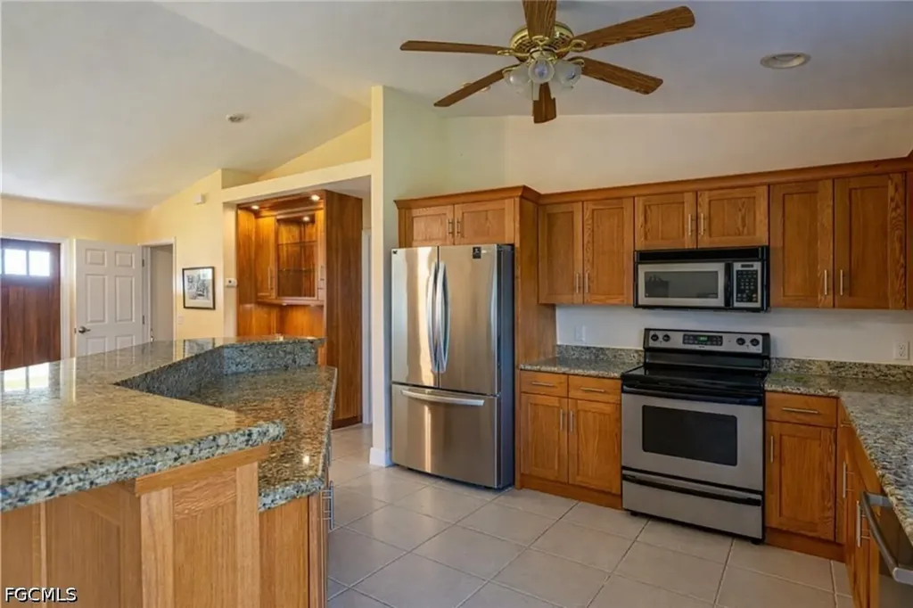 2516 13th Street SW Lehigh Acres FL 33976