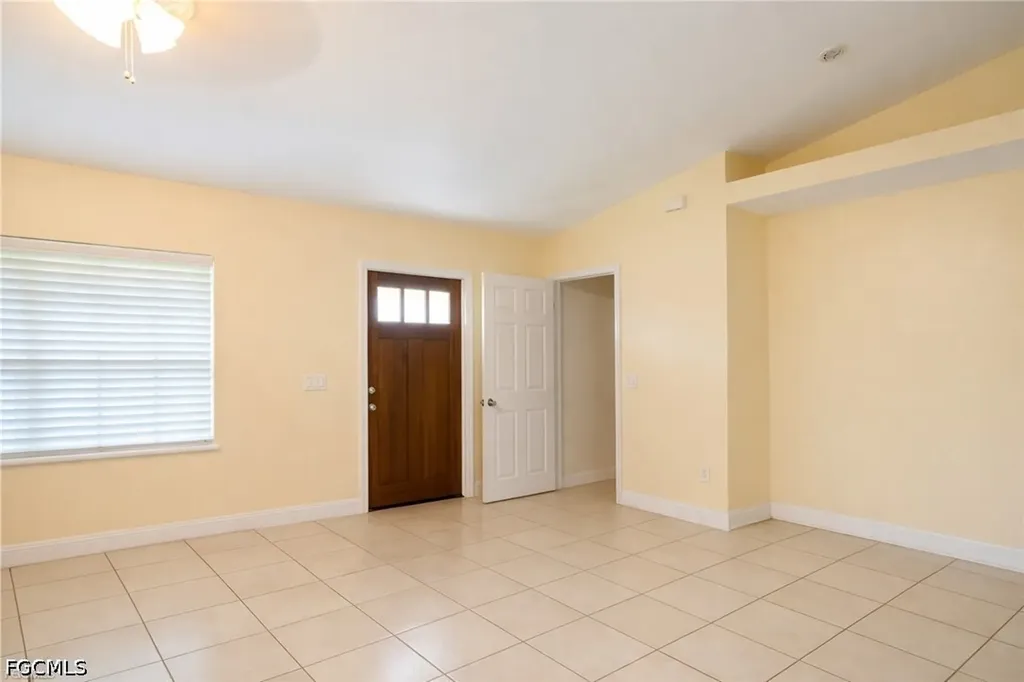 2516 13th Street SW Lehigh Acres FL 33976