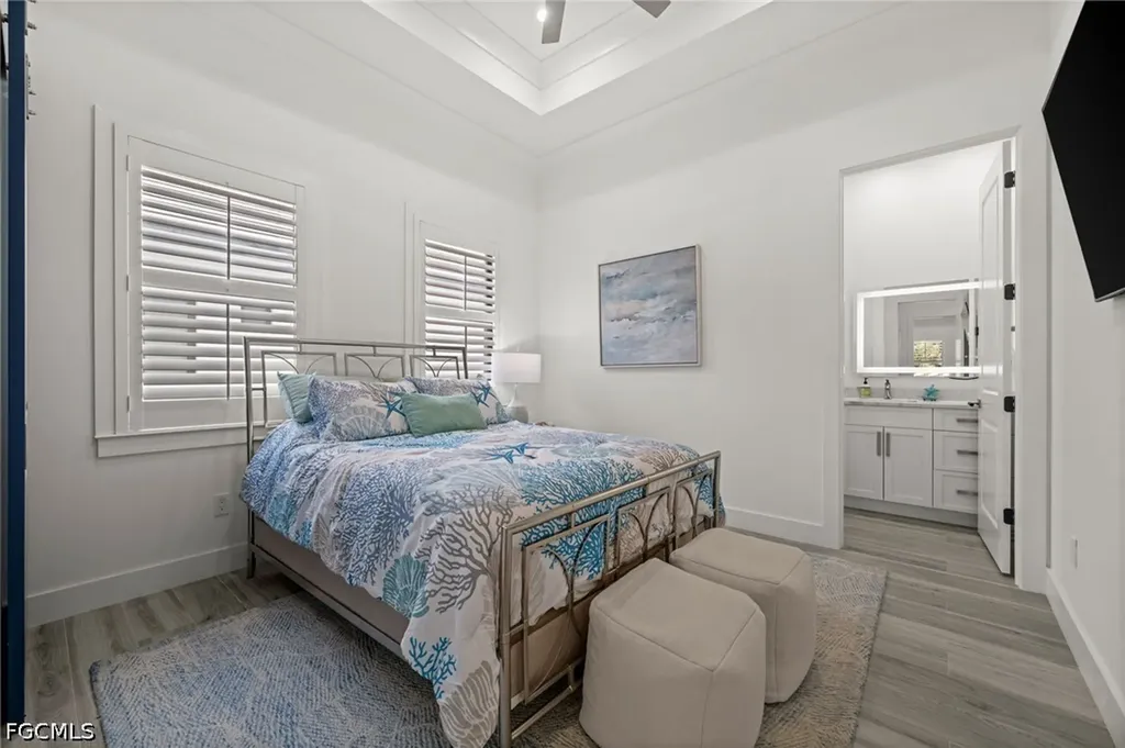 5305 Bayshore Avenue Cape Coral FL 33904