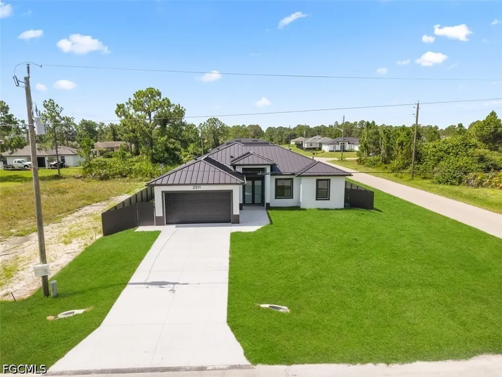 2911 38th Street W Lehigh Acres FL 33971