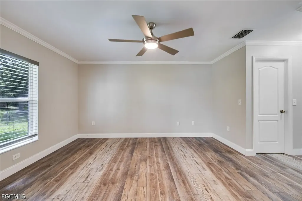 459 NE 3rd Avenue Cape Coral FL 33909