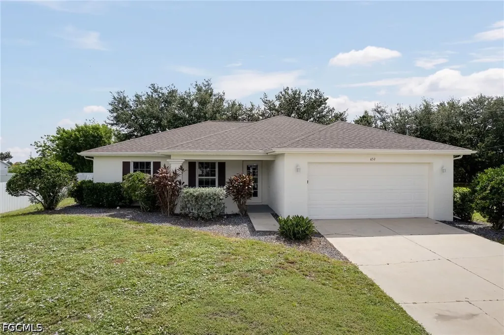 459 NE 3rd Avenue Cape Coral FL 33909