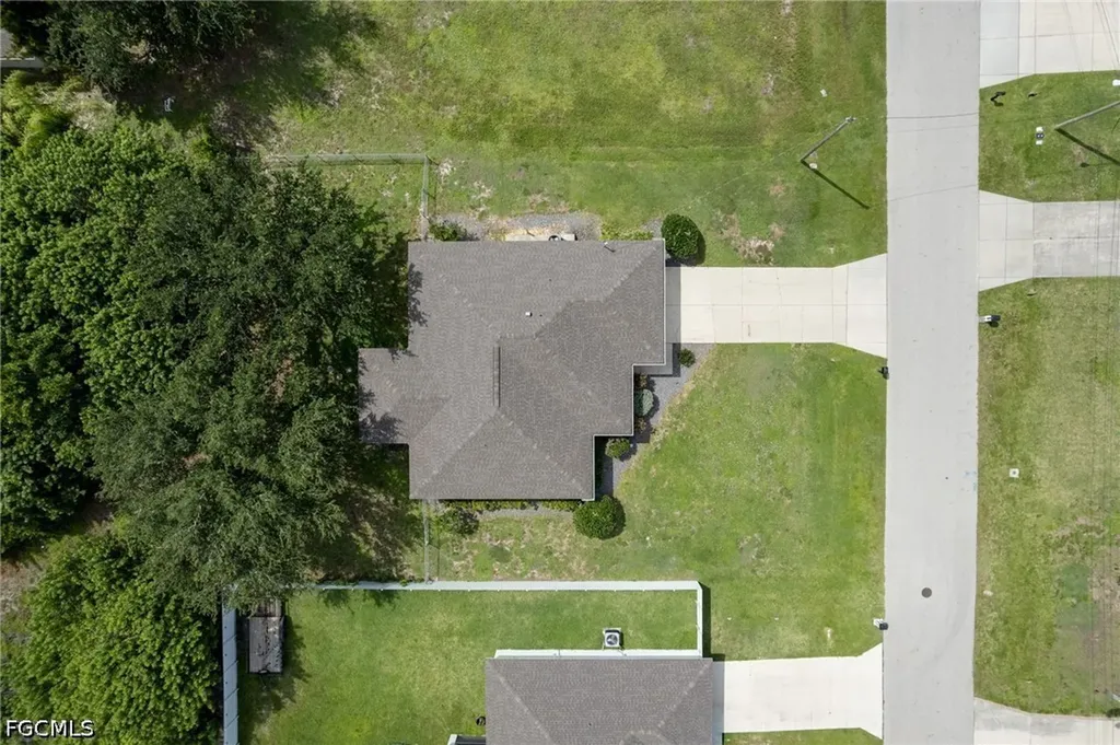 459 NE 3rd Avenue Cape Coral FL 33909