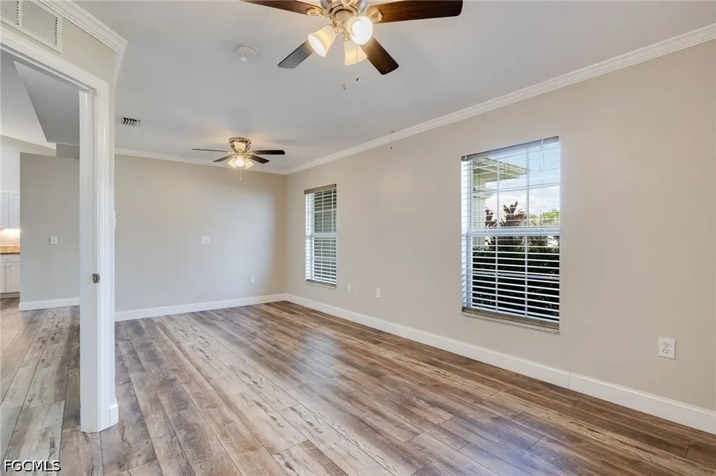 459 NE 3rd Avenue Cape Coral FL 33909
