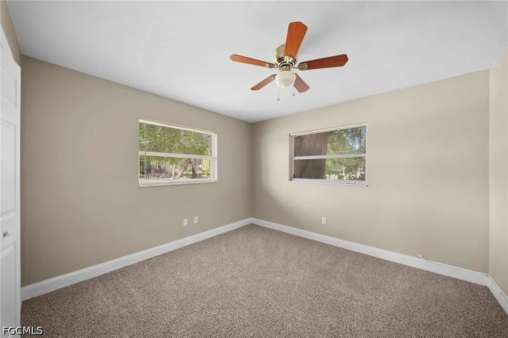 13802 2nd Street Fort Myers FL 33905