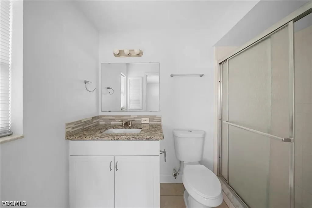 13802 2nd Street Fort Myers FL 33905