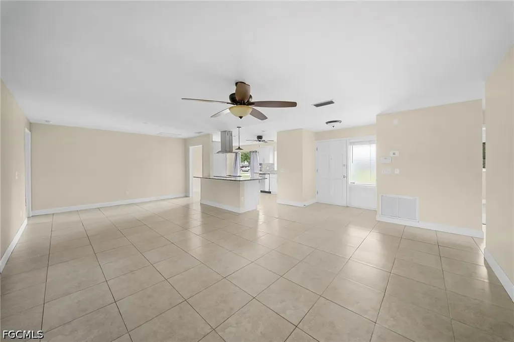 13802 2nd Street Fort Myers FL 33905