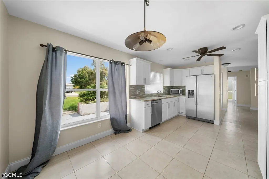 13802 2nd Street Fort Myers FL 33905