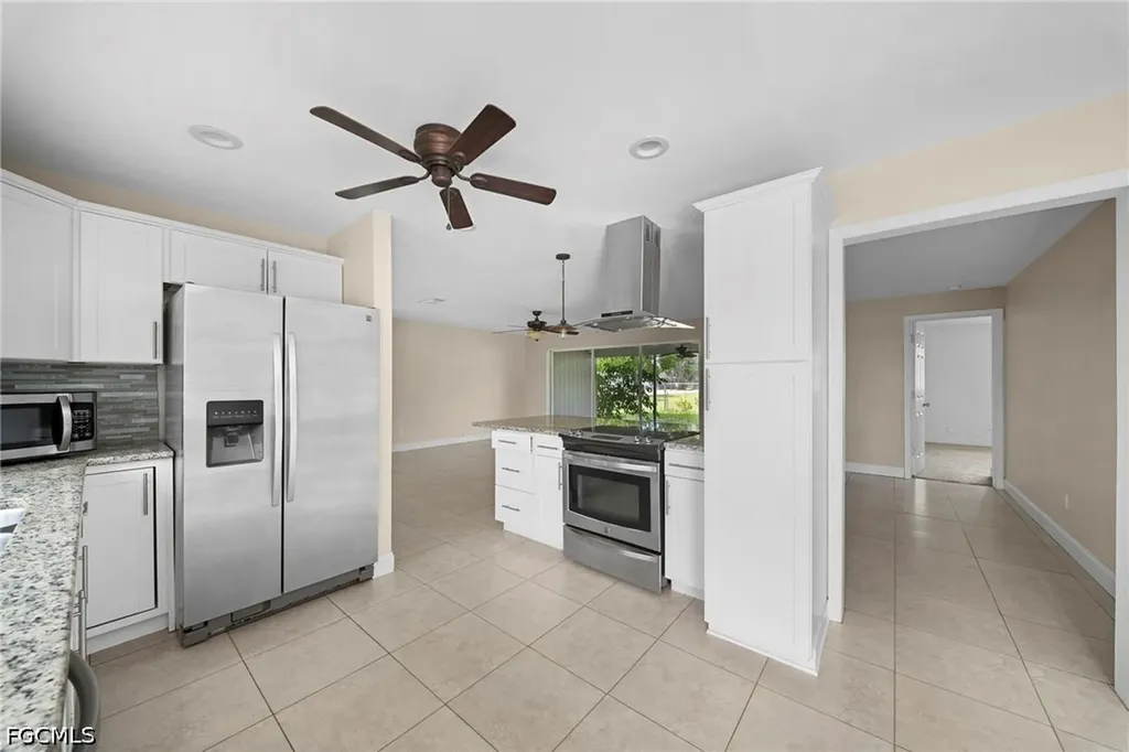 13802 2nd Street Fort Myers FL 33905