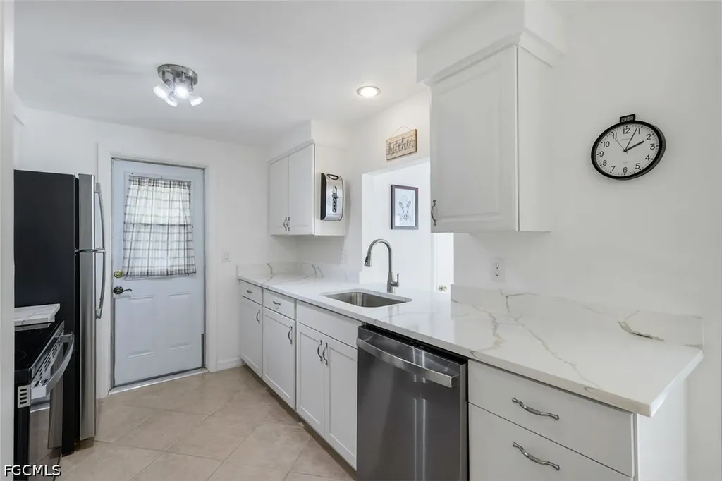 11330 Linda Loma Drive Fort Myers FL 33908