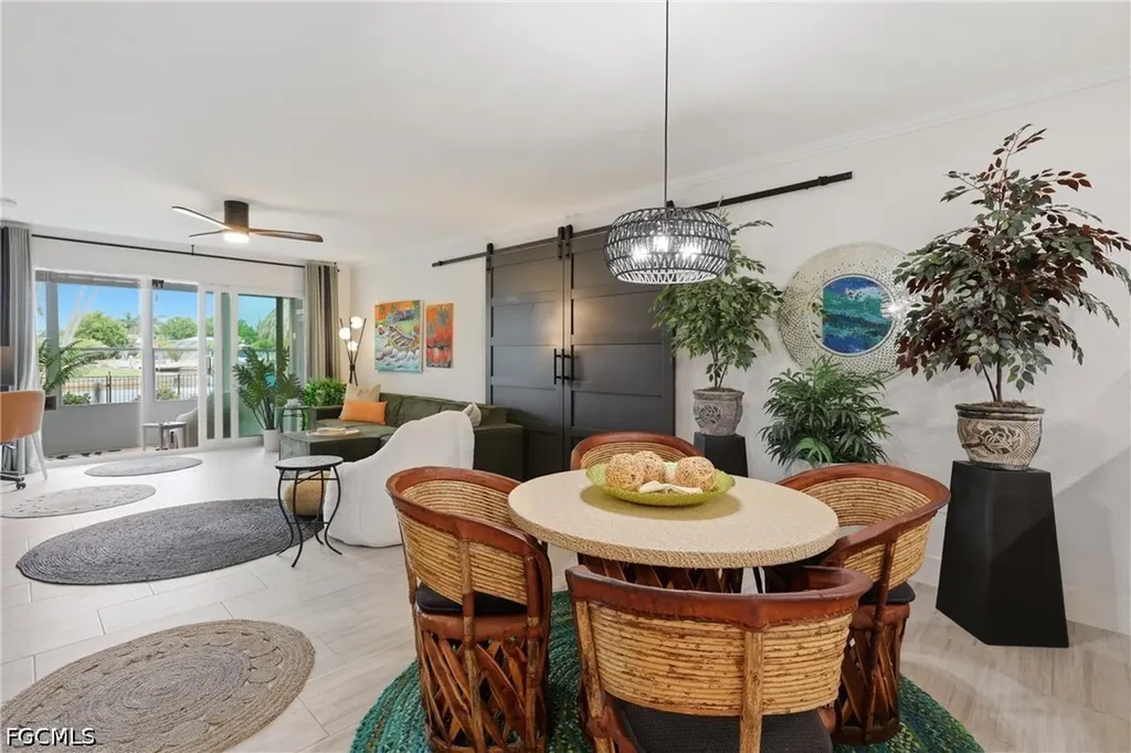 632 Victoria Drive Cape Coral FL 33904