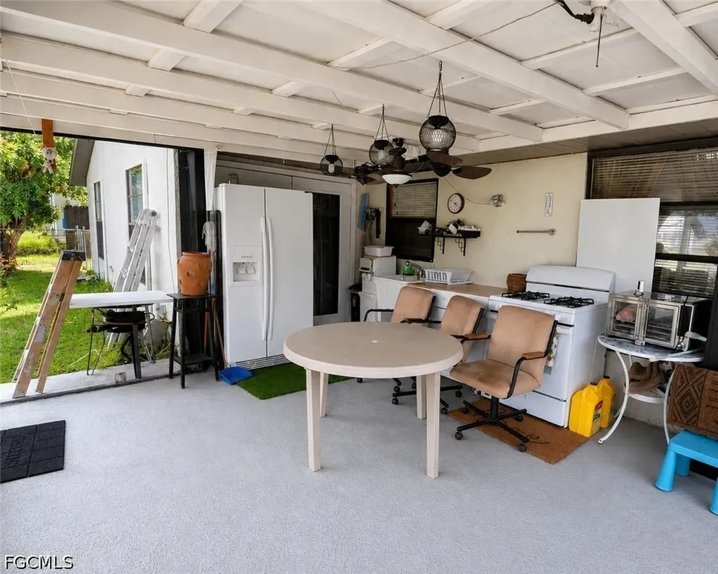 1409 NW 7th Place Cape Coral FL 33993