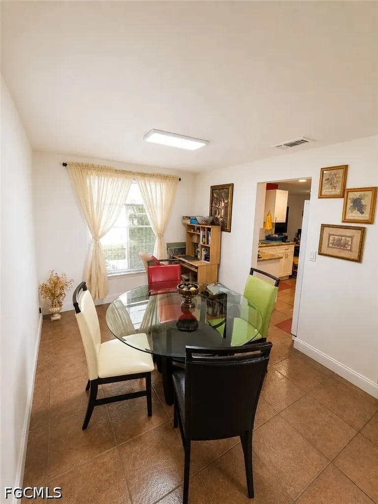 1409 NW 7th Place Cape Coral FL 33993